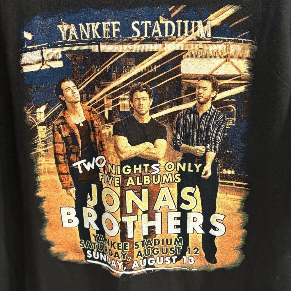 Jonas Brothers 2023  Black Graphic Concert Tee with Yellow and Blue Print